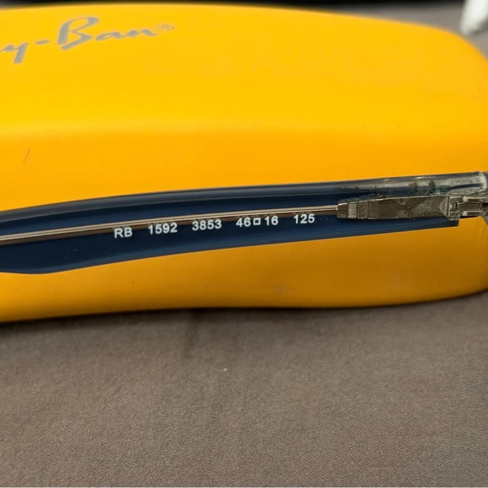 Ray-Ban Navy Glasses Frame with Bright Yellow Case for kids